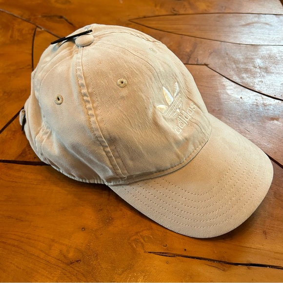 NEW Adidas Trefoil Logo Hat Acid Wash Spellout Strapback Tan Beige Adult - Picture 3 of 8